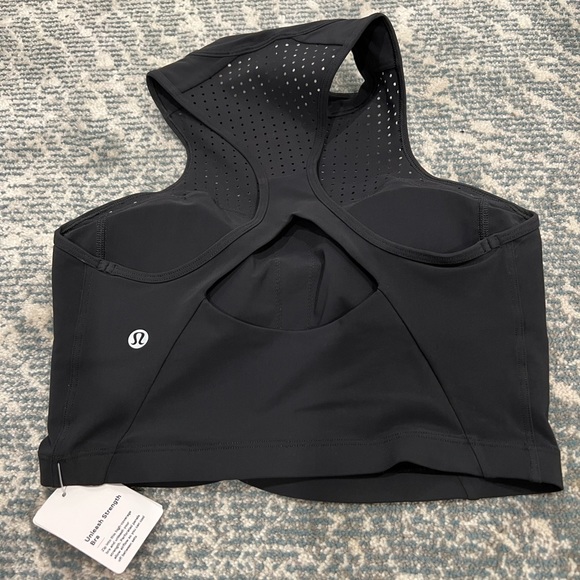 Lululemon Unleash Strength Sports Bra size 6 - Picture 3 of 5